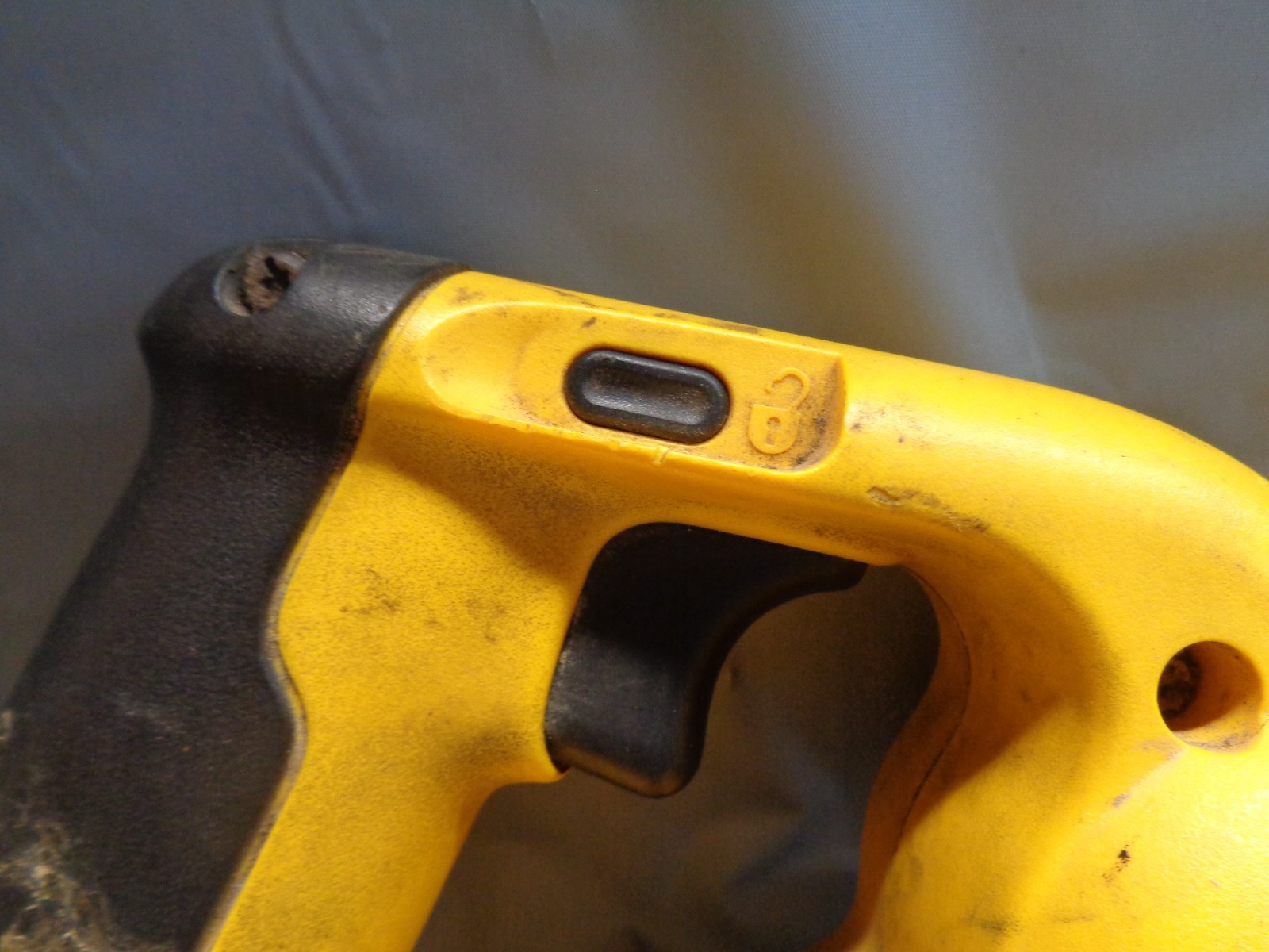 DeWalt DW938 18V Variable Speed Cordless Reciprocating Saw