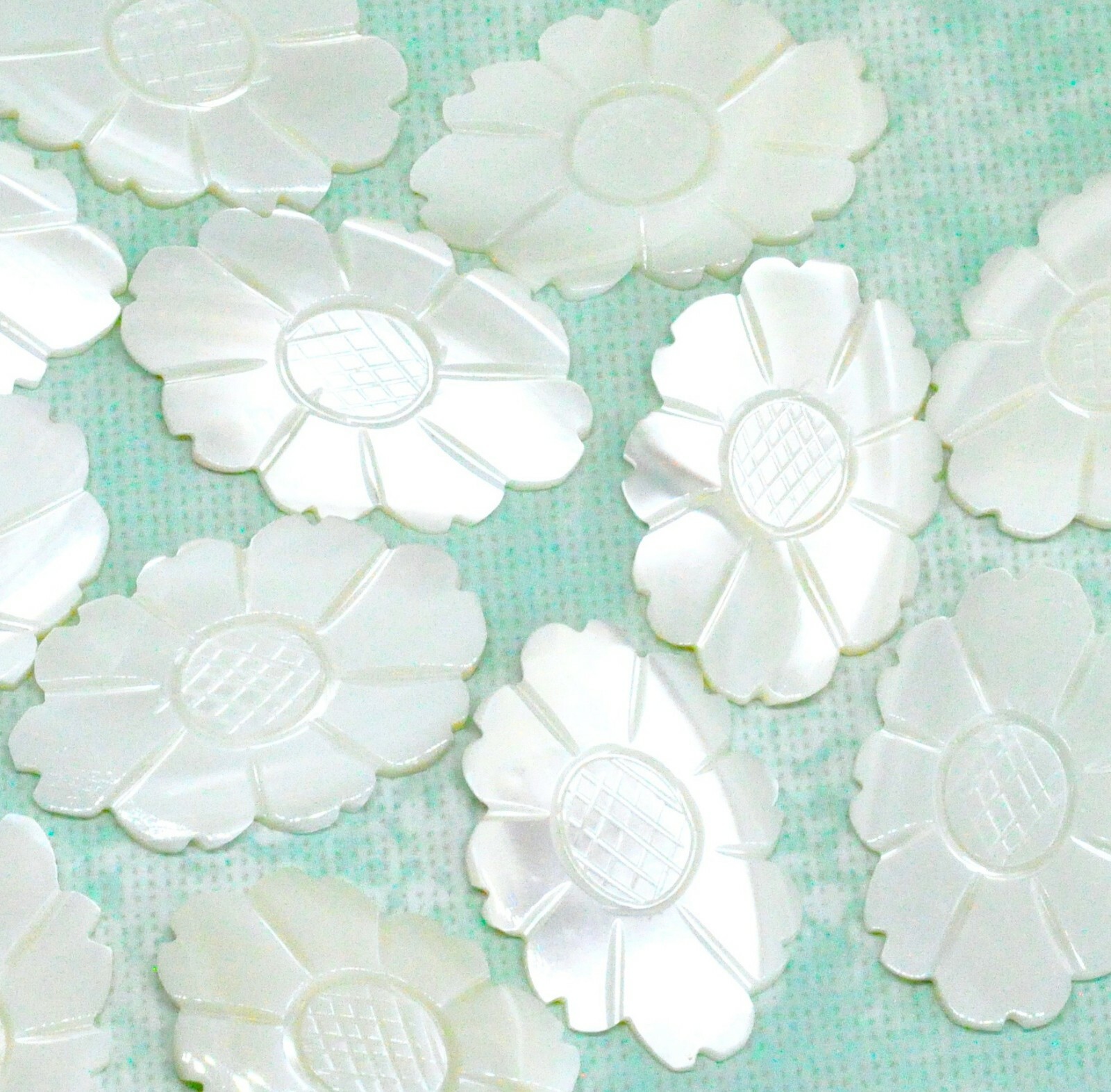 Hand Carved Mother of Pearl Flowers, White Daisy Flower Pendants Cabochon