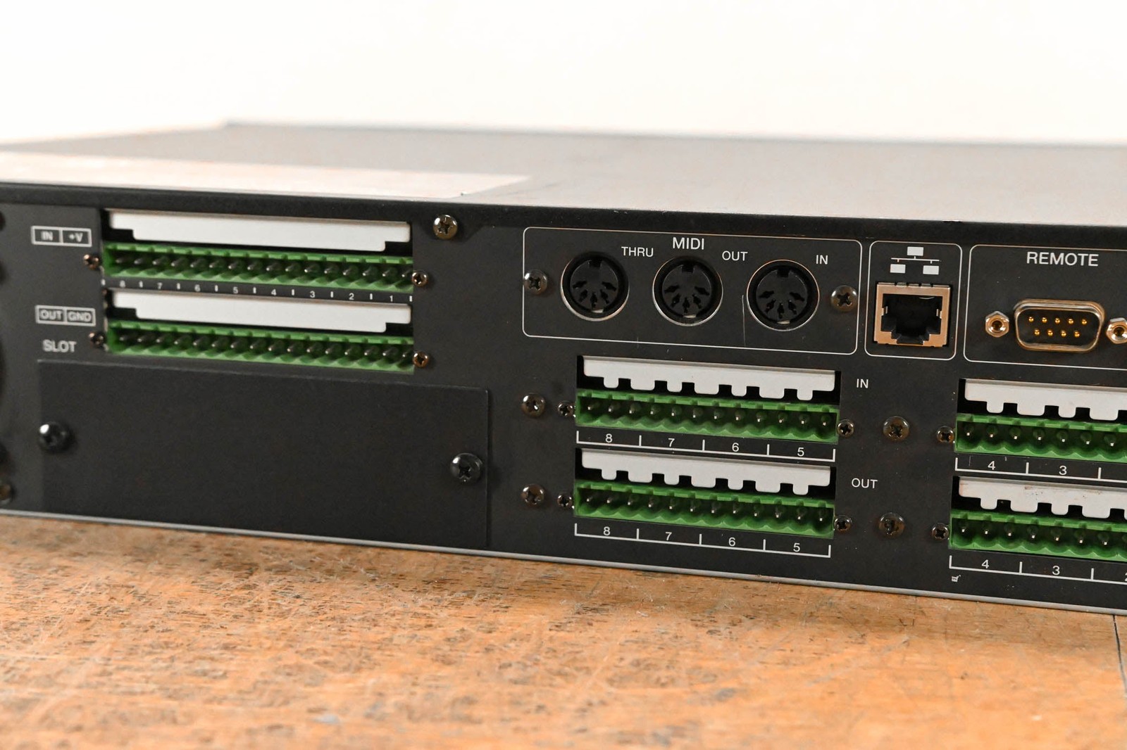 Yamaha DME24N Digital Mixing Engine CG01LS6