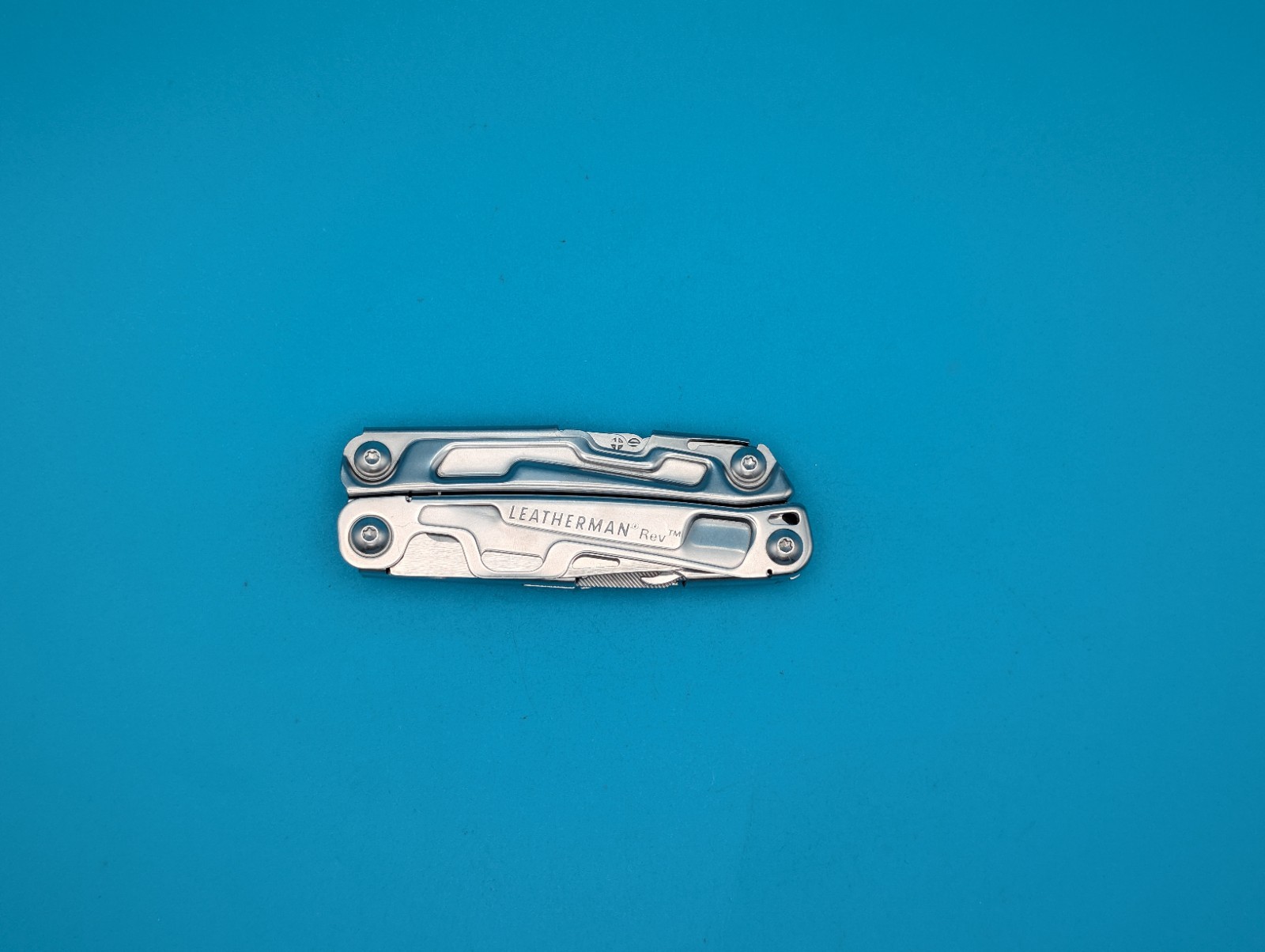 Leatherman Rev 3.8" Multi-Tool, Stainless!