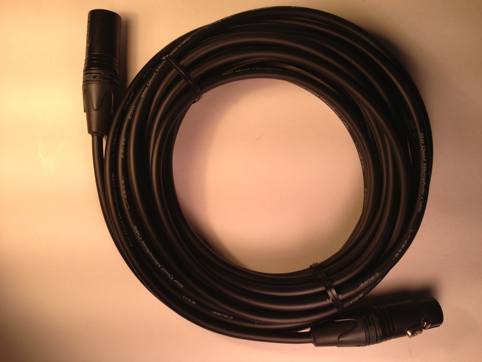 Canare Star Quad Mic cable 20' ft w/ Neutrik xx series black and Gold XLRs