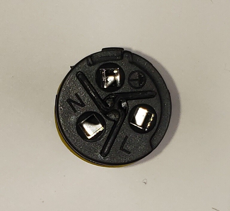 PowerCON True1 NAC3FX style connector