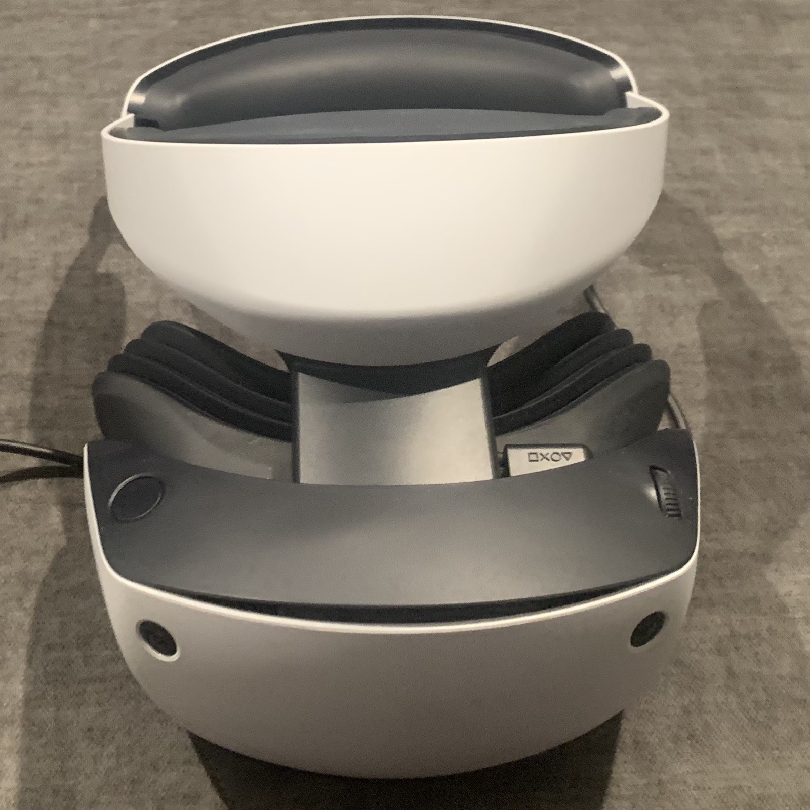 Sony PlayStation 5 PSVR2 Bundle w/ Official Charging Dock, Great Condition