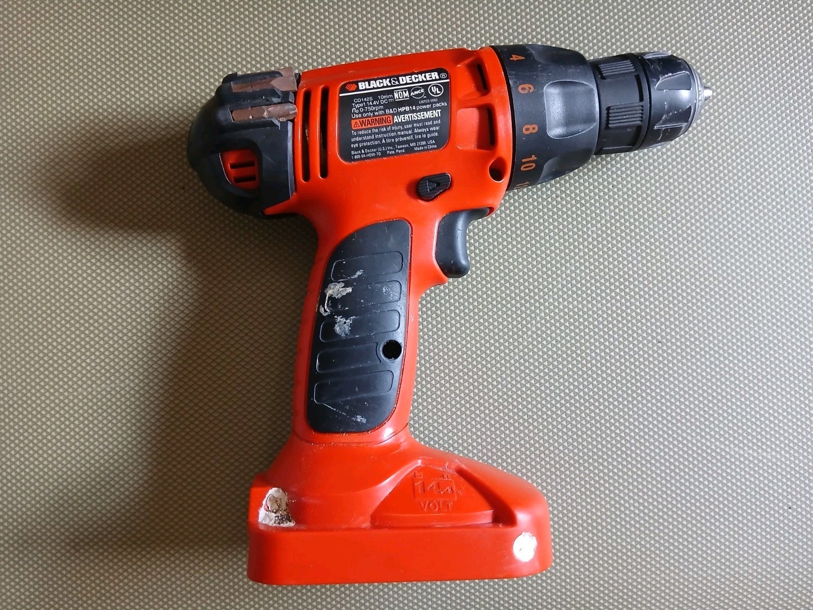 (R)Black & Decker CD142S cordless drill/driver, rated at 14.4V. Tool Only Tested