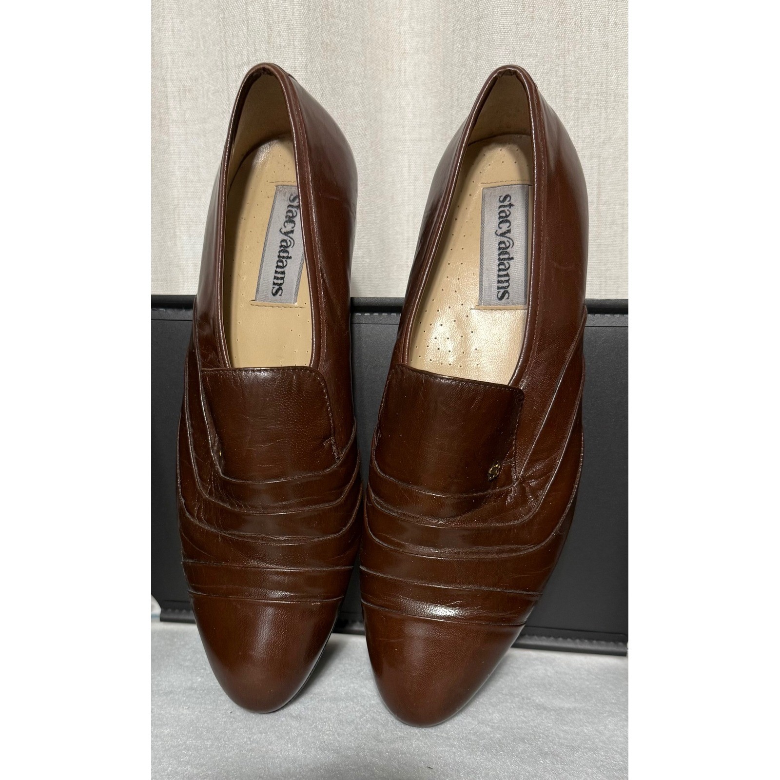 Stacy Adams Loafers Mens 9 Brown Leather Good Pleated Slip On 200-02-AN Spain