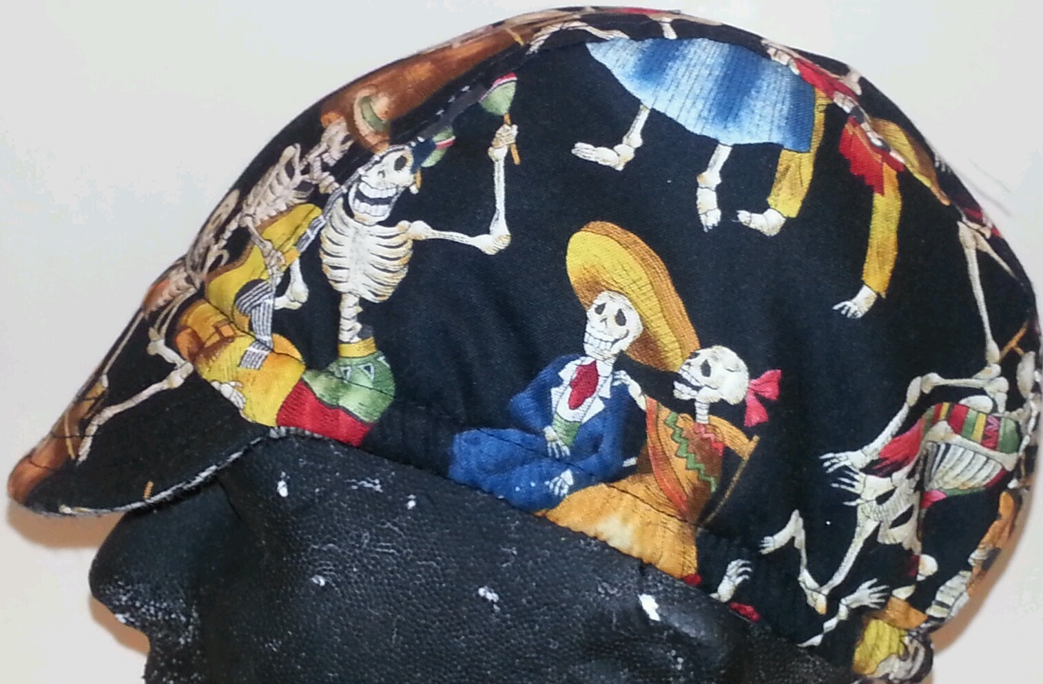 Cycling cap reversible wool color gray/fiesta de muertos one size  handmade CALI