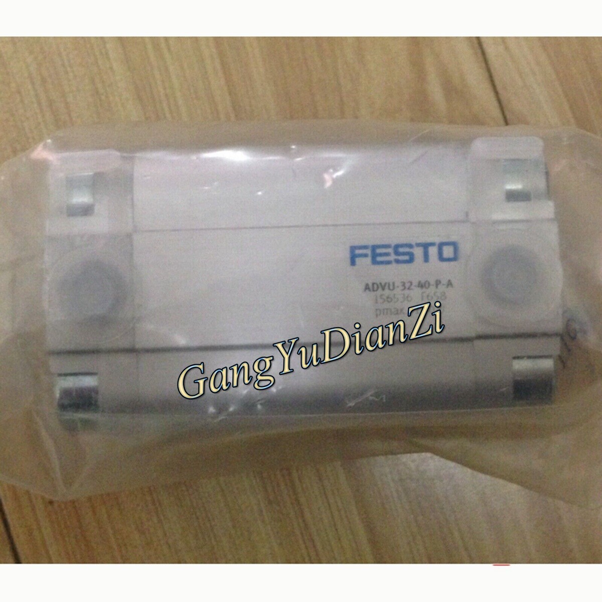 1 Pc. New For Compact cylinder ADVU-32-40-P-A 156536