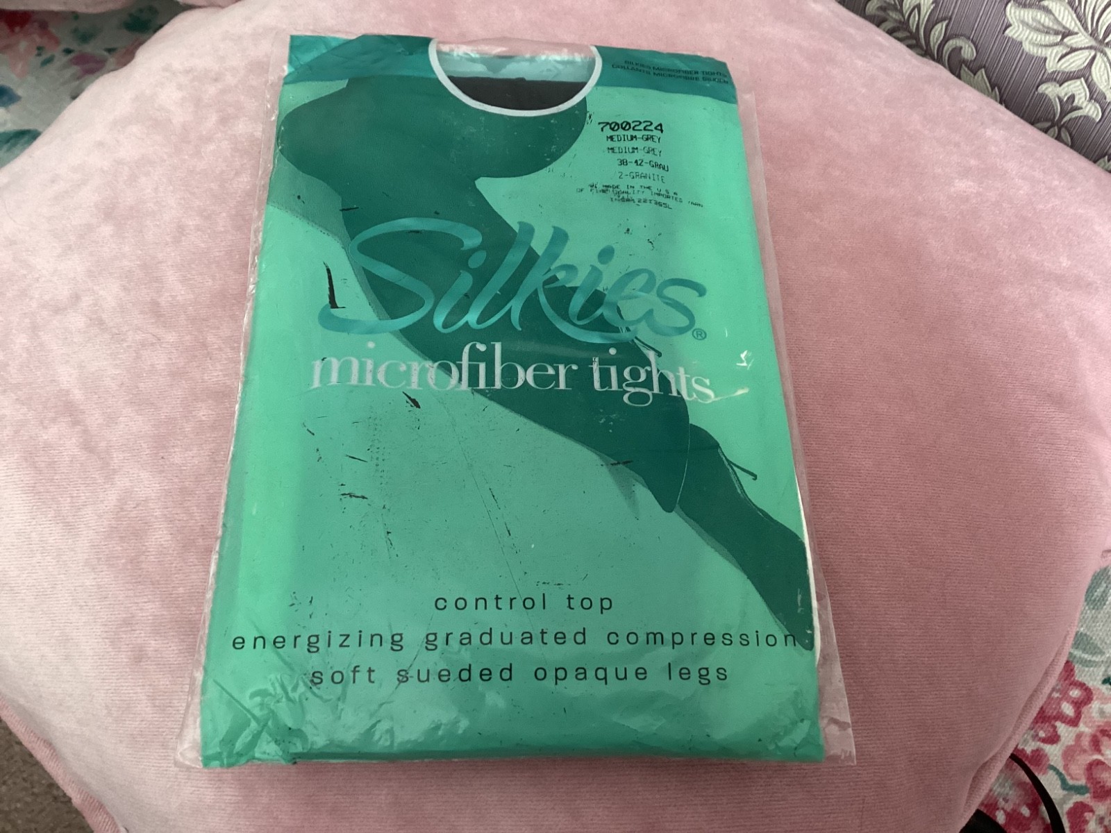 1 Pair Silkies Control Top Tights  - Size Medium - Colour Grey New (F)