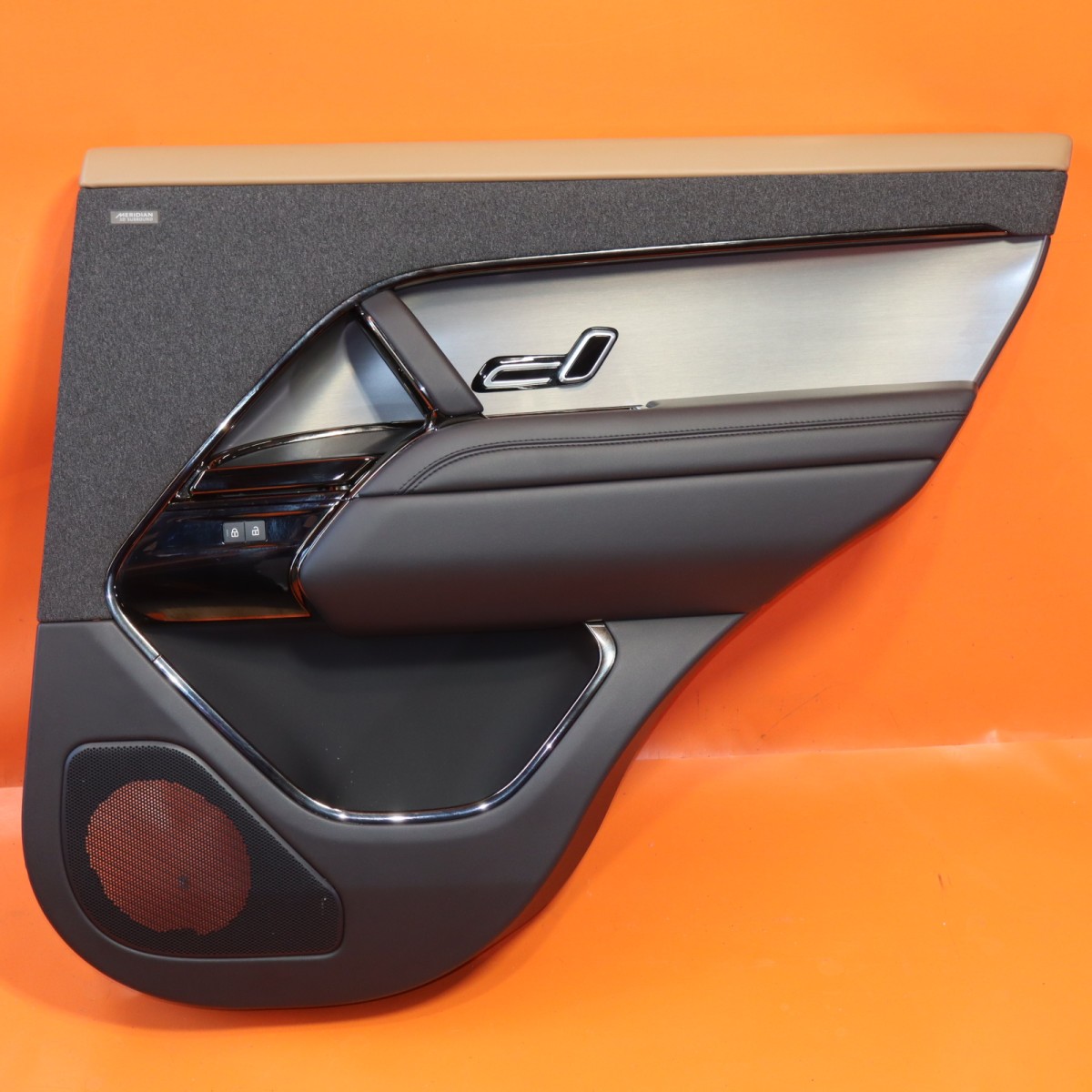 RANGE ROVER SPORT DOOR PANEL RIGHT PASSENGER REAR 2023 2024 2025 L461 OEM
