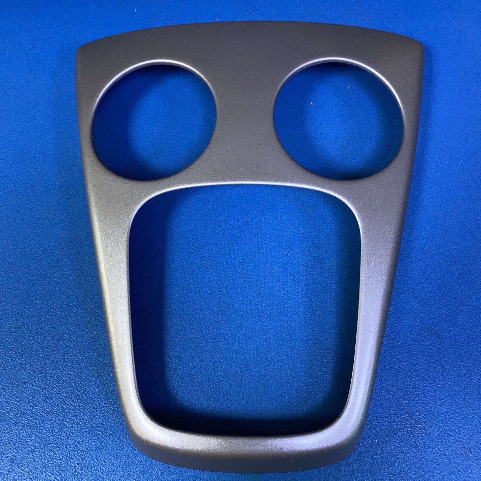 GENUINE MAZDA 2 (DY)  GEAR STICK GATE  SURROUND TRIM COVER SILVER DD13V1187
