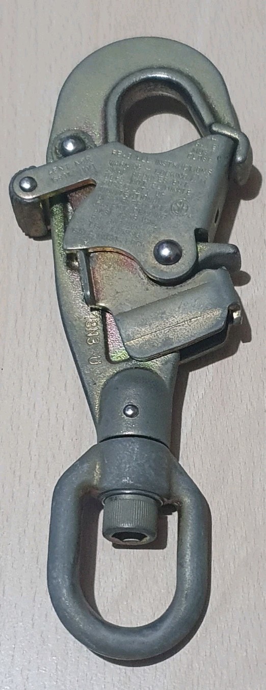 DBI SALA SELF LOCKING RESCUE HOOK