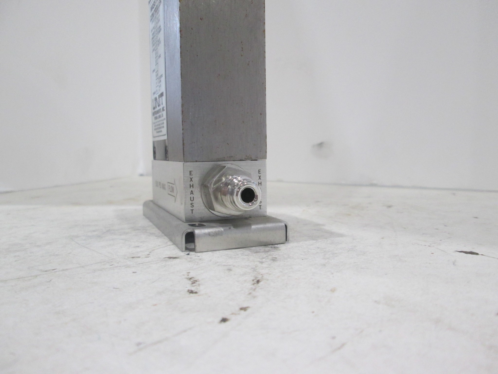 Unit, UFC-1110A, Range 20 SLPM, Gas N2, Used