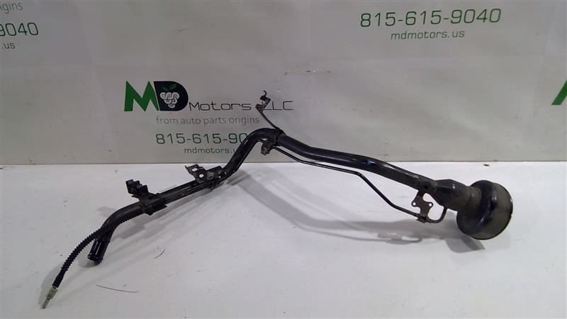 2020-2022 NISSAN VERSA FUEL FILLER TUBE PIPE OEM 172215EE0B / 17221-5EE0B