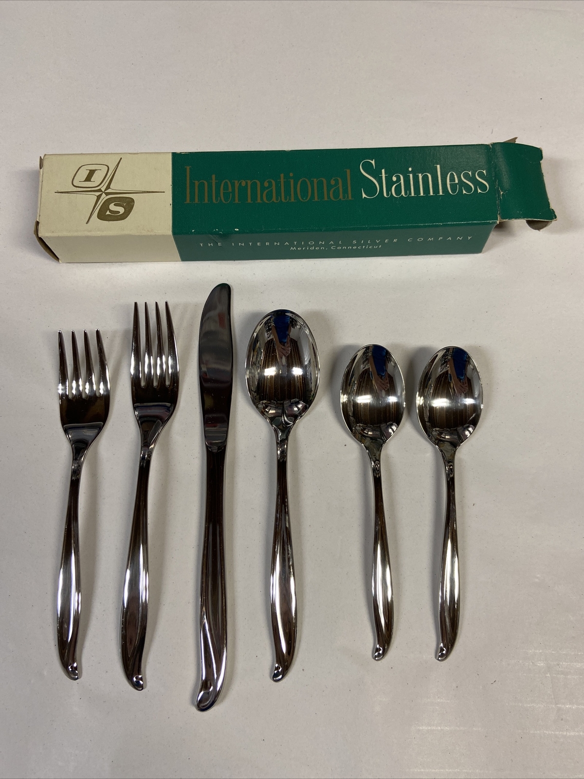 INTERNATIONAL Stainless TRADEWINDS 6pc Setting 2 Forks 3 Spoons Knife Set NOS