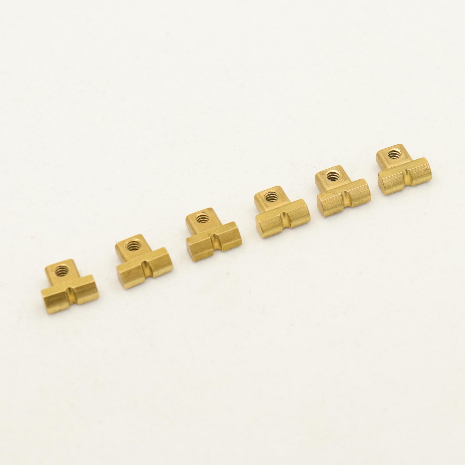 MannMade USA Intonatable Stoptail Saddles -  Slotted - Brass (Set of 6)