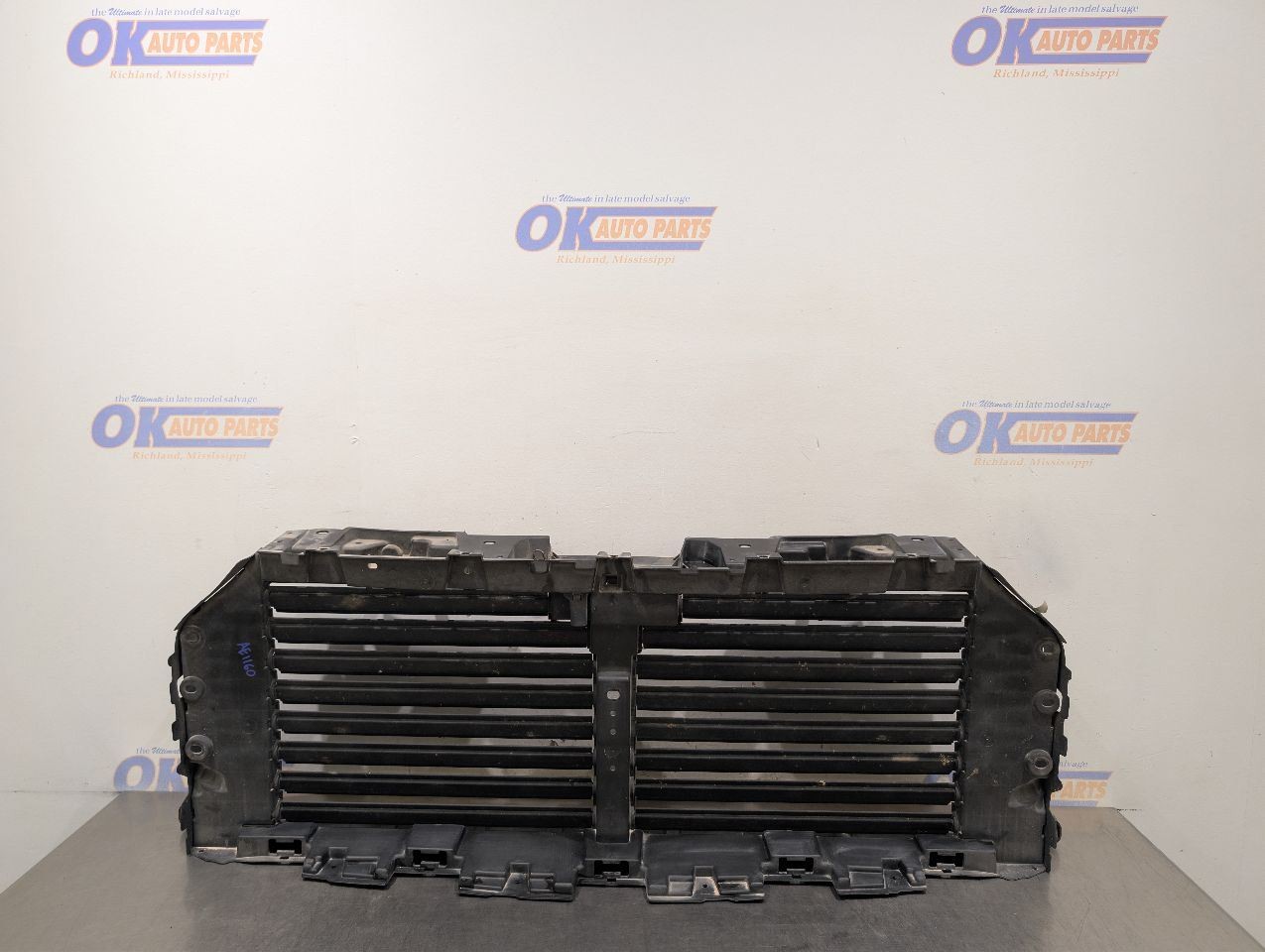 22 FORD F150 UPPER AIR SHUTTER 2.7L