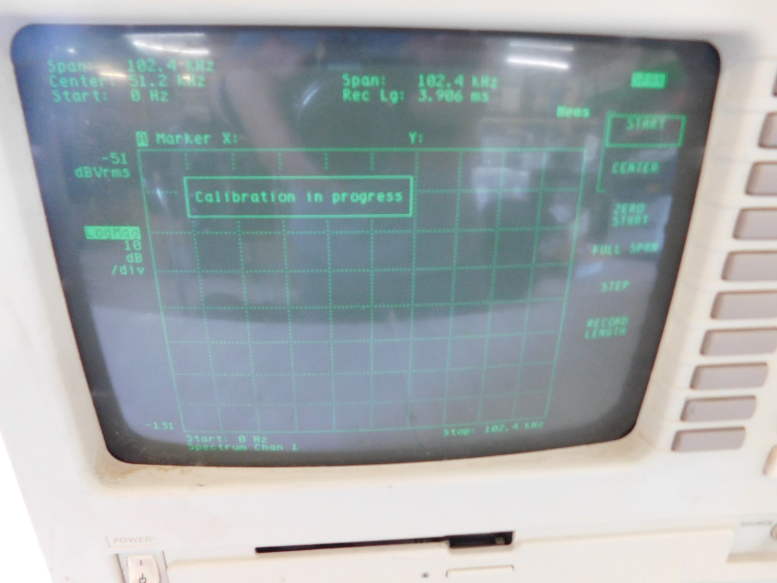 HEWLETT PACKARD 35660A DYNAMIC SIGNAL ANALYZER (BSJ47)