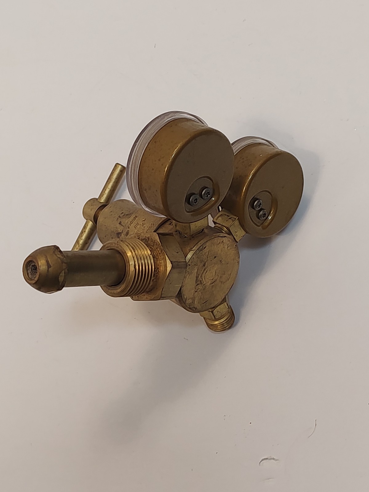 Argon Compressed Gas Regulator Model 1744