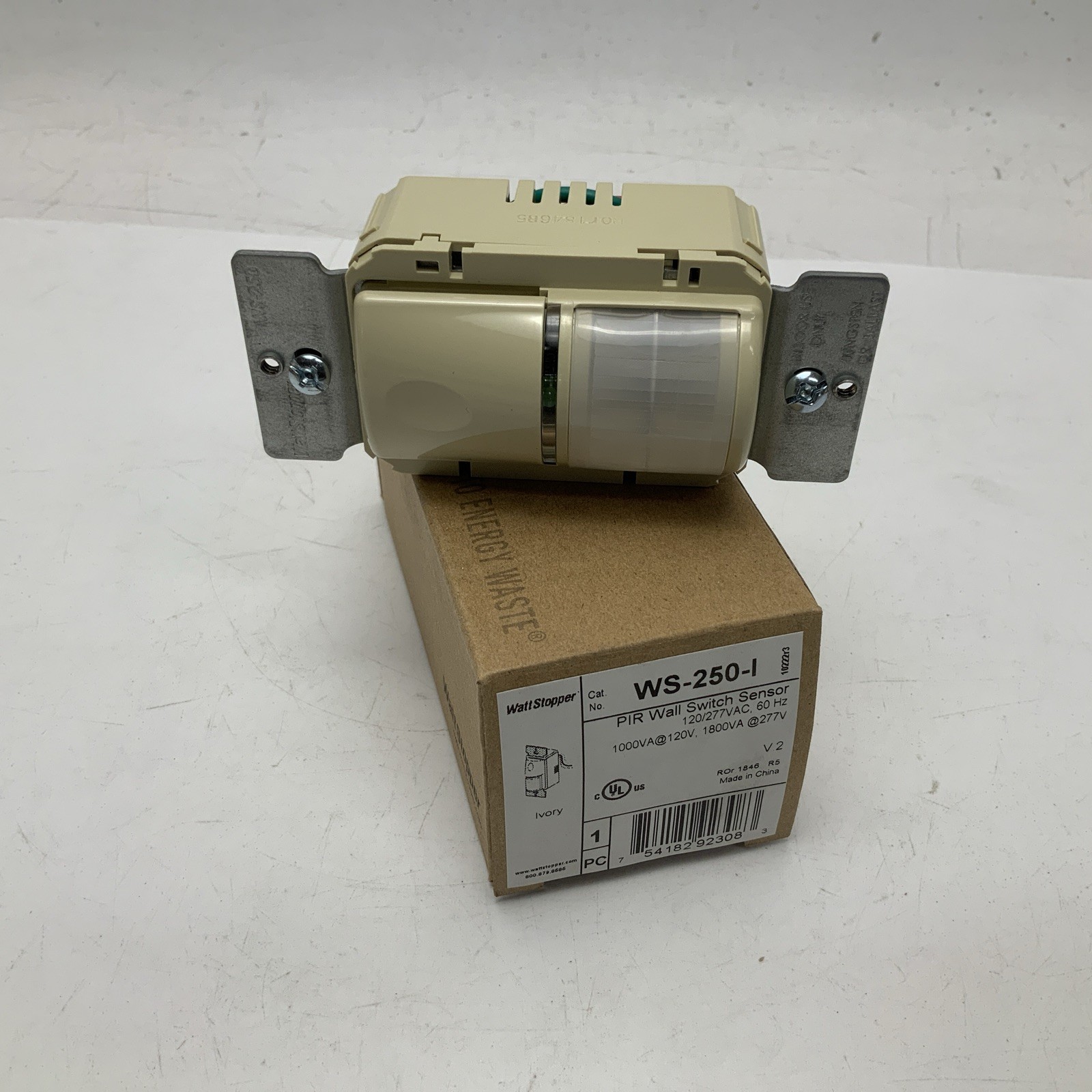 NEW WATTSTOPPER WS-250-I PIR WALL SWITCH SENSOR 120/277VAC 60HZ