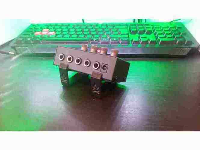Convenient Angled Stand for Behringer HA400 Amplifier & MX400 Mixer