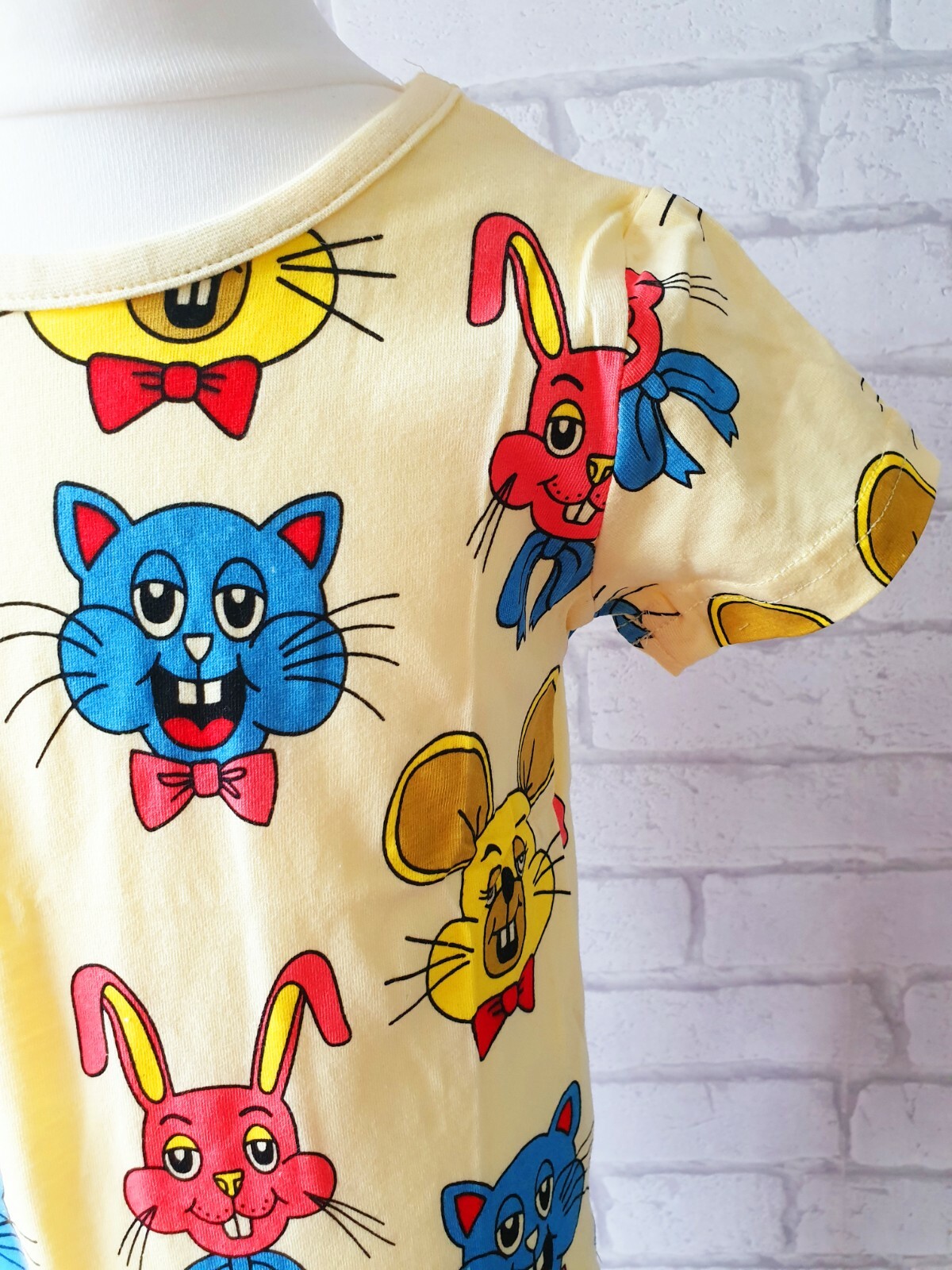 BNWT RARE Unisex Boys Girls Kids Baby Yellow Cat Bunny Animal T-shirt 18 months