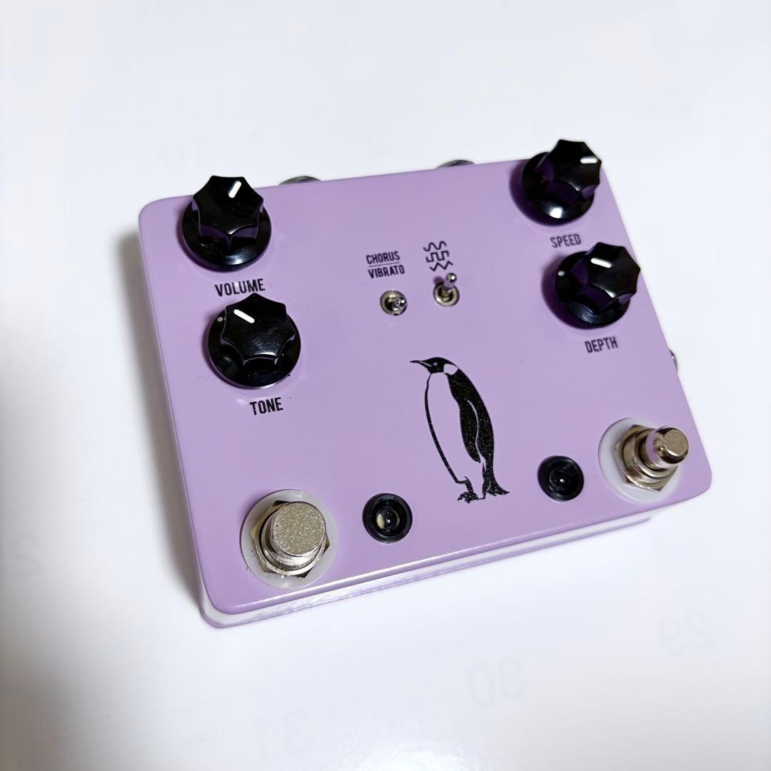 JHS Pedals Emperor V1 Chorus Vibrato Analog Modulation Guitar Effects Pedal Used