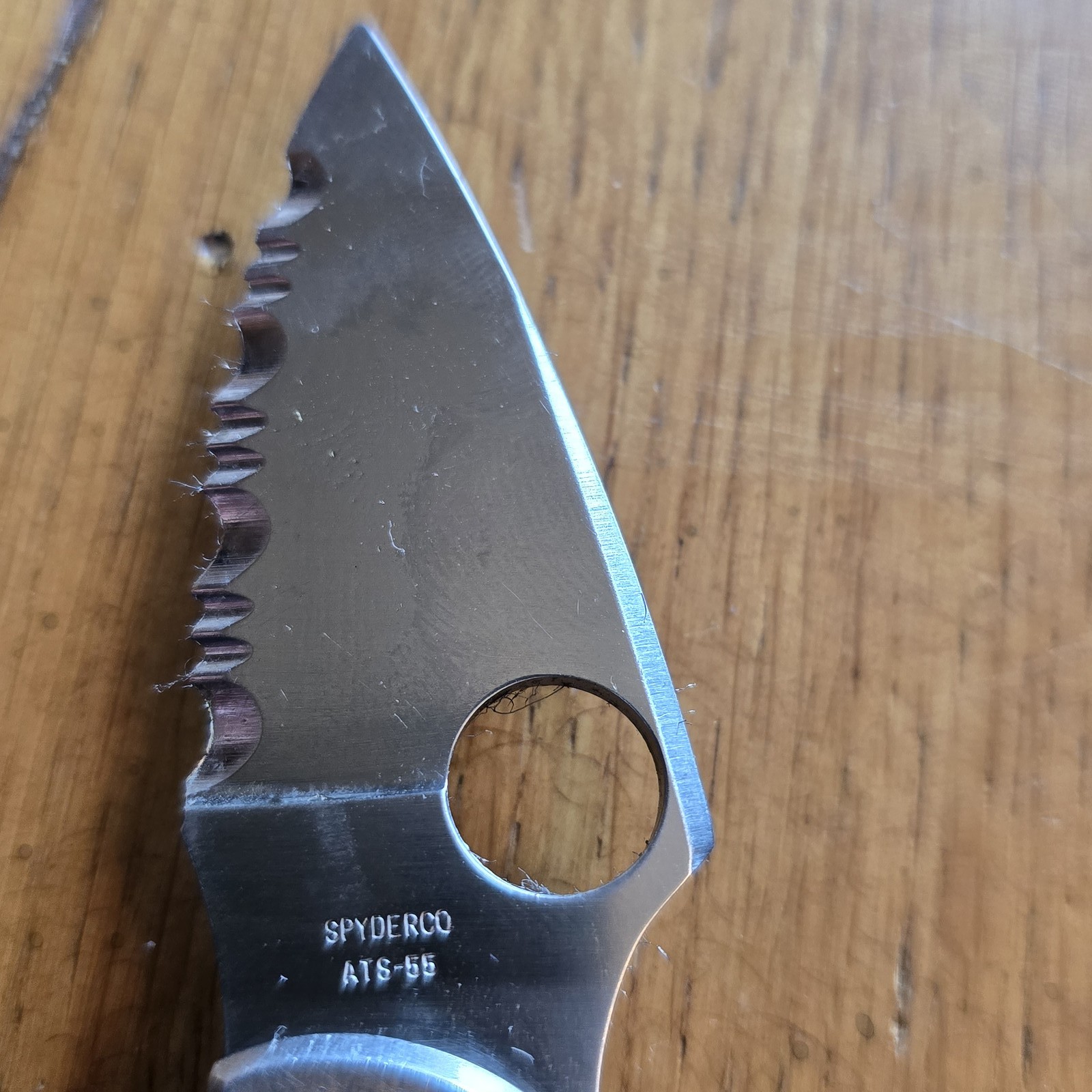 SPYDERCO DRAGONFLY LOCKBACK KNIFE SS HANDLE SERRATED SPYDEREDGE ATS-55 BLADE SS