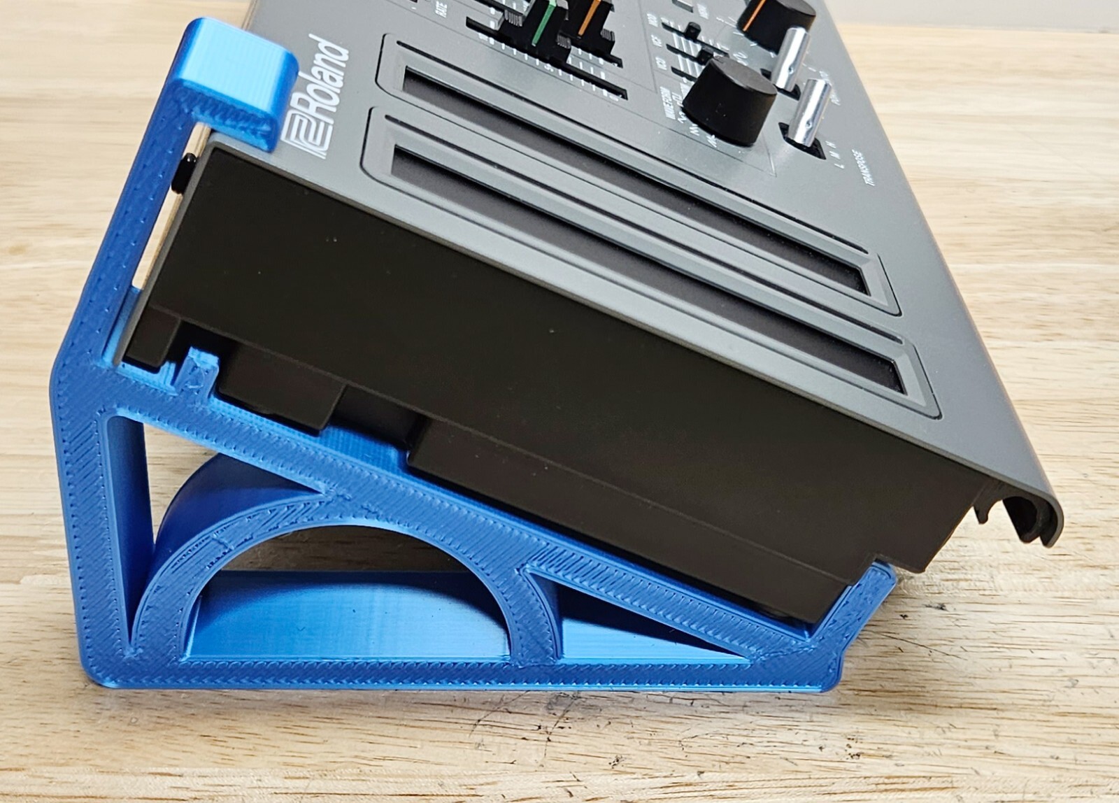 USA Made Blue Mounting Stand For Roland JU-06A JU-06 JX-03 Boutique Synthesizer