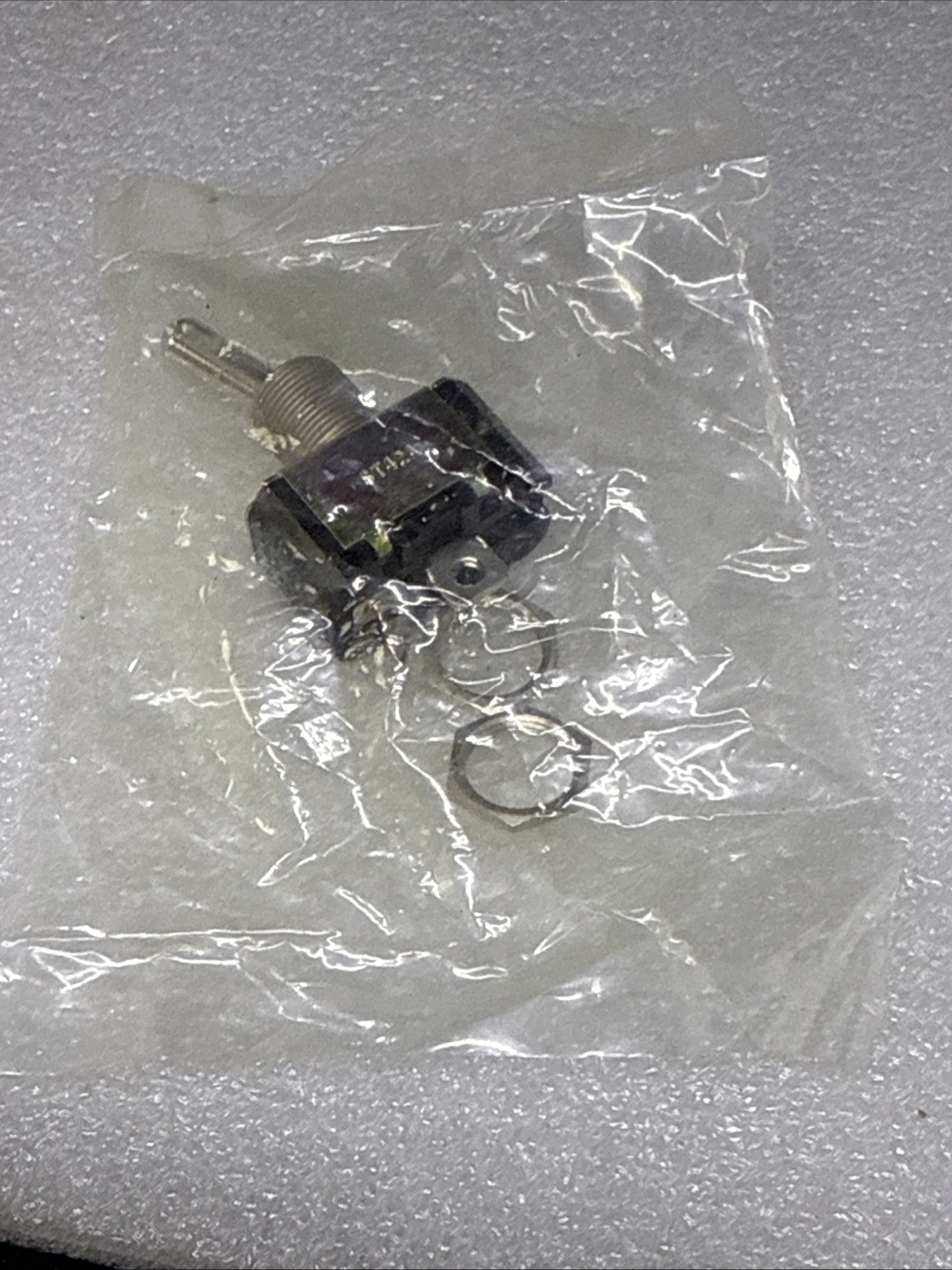ST42A On Off Toggle Switch