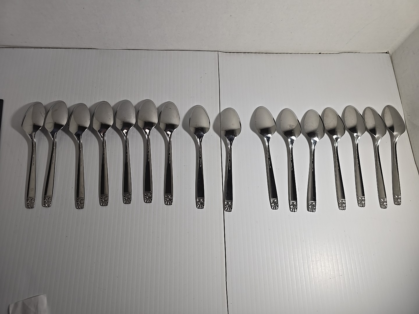 31 Pcs Wm Rogers Oneida Aztec Encore Serving Set Iced Tea/Dessert Spoon Teaspoon