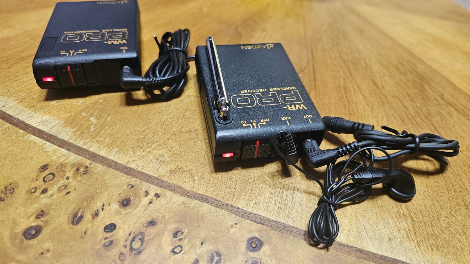 AZDEN WM & WR PRO WIRELESS MIC & RECCEIVER- WORKS GREAT VERY NICE