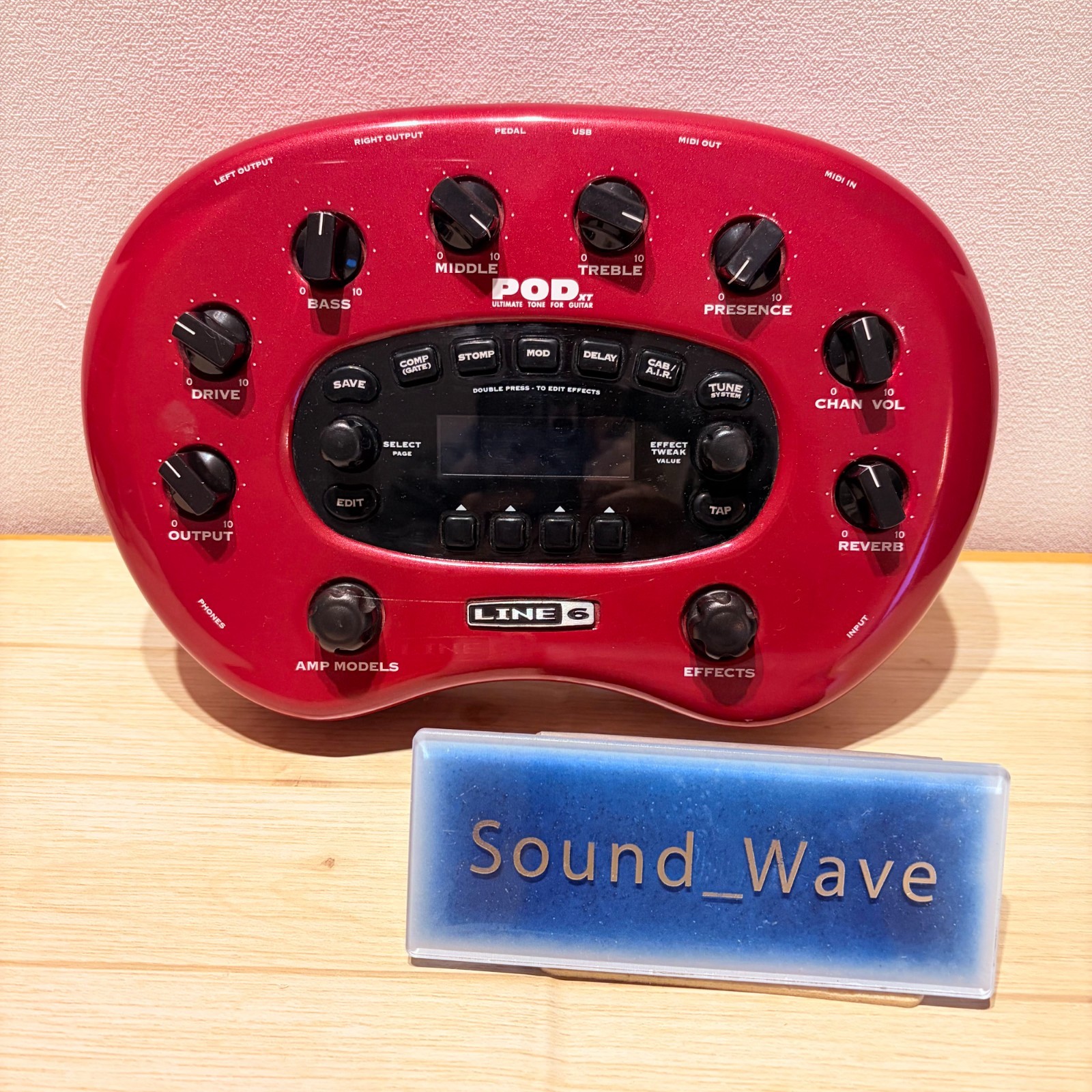 Line 6 POD XT Guitar Multi-Effects Processor Amp Modeler Metallic Red Very Good