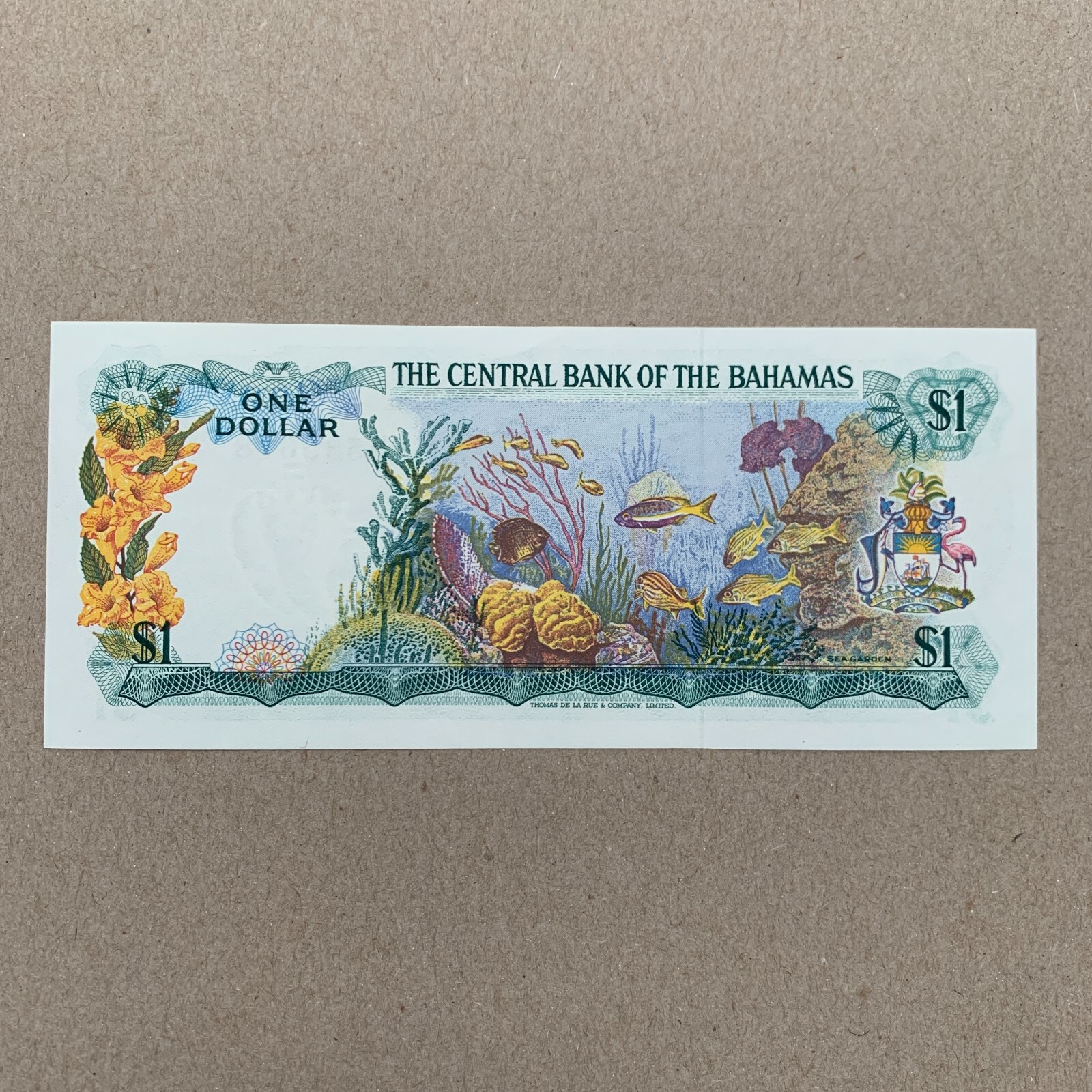 Bahamas Aqua Life $1 Banknote 1974 P35a Queen Elizabeth 2 Bahamian Currency B999