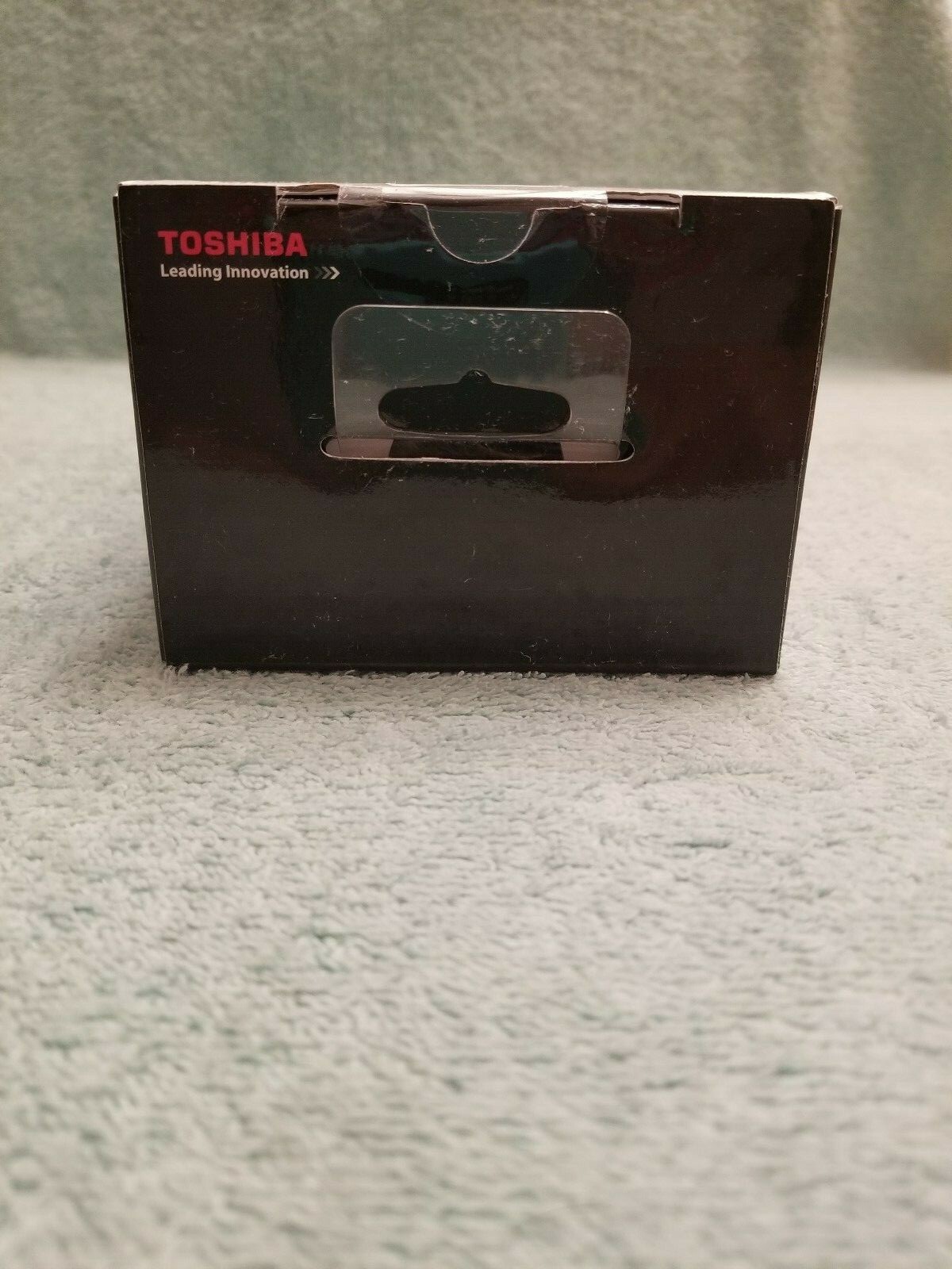 Toshiba Thrive 7" Tablet Standard Dock - Audio Out - NIB