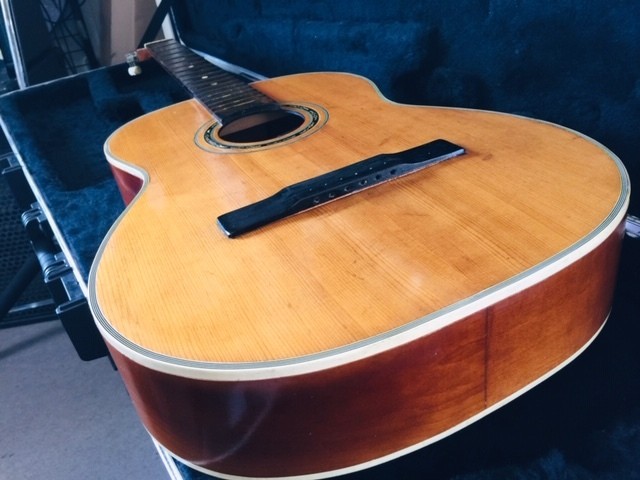 Zen-On Classical Guitar with JIS Mark