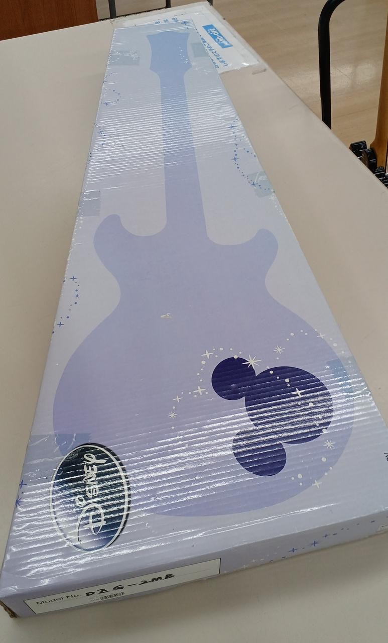 DISNEY DEG-2 MB Electric Guitar-01