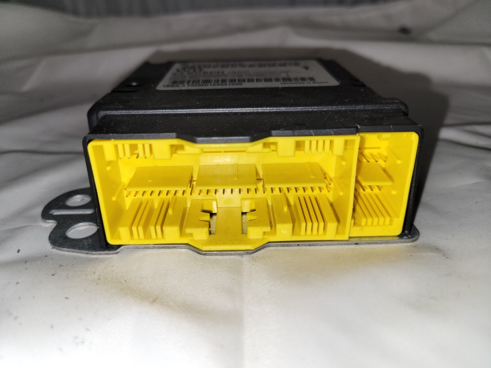 OEM 14-15 Dodge Durango Restraint Control Module 56054076AC