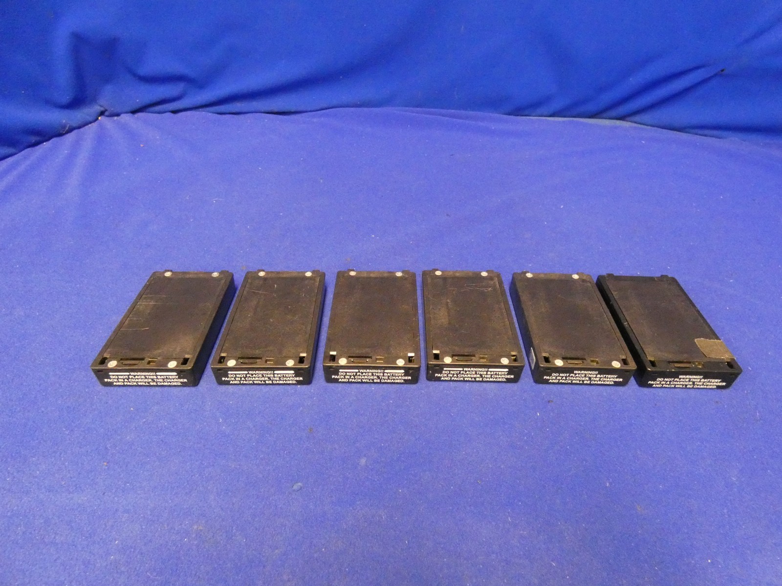 Telex RTS BP-700 Alkaline Battery Holder for TR-700 and TR-800 Beltpacks QTY 6