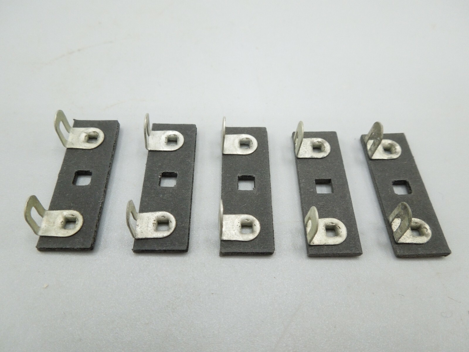 Terminal Strip, 2 Lug, 0 Lug Common Phenolic Terminal Strip NOS (#42) (QTY  5)