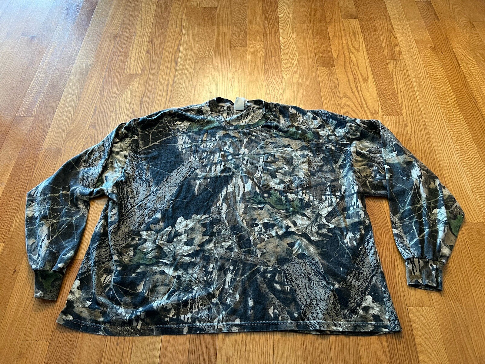 Camouflage T-Shirt Mossy Oak Hunting Pocket Tee 2X Jerzees Outdoors Breakup Vtg