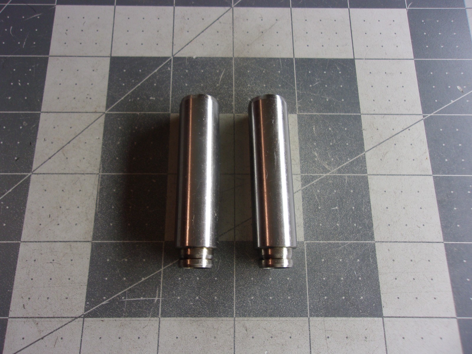 SBI 140-3175 (2) Valve Guides A5410532730 OM460 L6 12798cc 12.8L