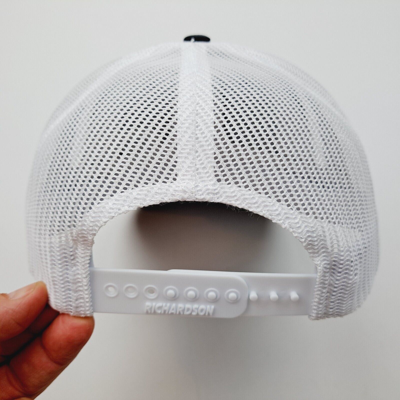 Richardson 112 Trucker Cap Hat Mesh Snapback Gray & White Snap-On Embroidered