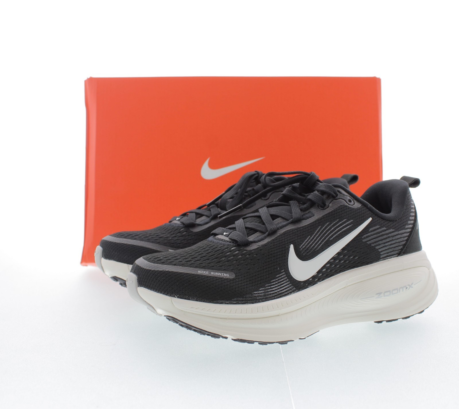 Nike Vomero 18 Running Shoes, Road Running Shoe, Women’s HM6804 005, Black