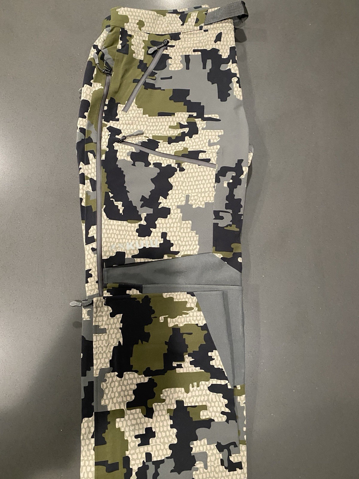 New Genuine High Quality KUIU Yukon Tr Pants Size L-T Color Verde SKU 51002