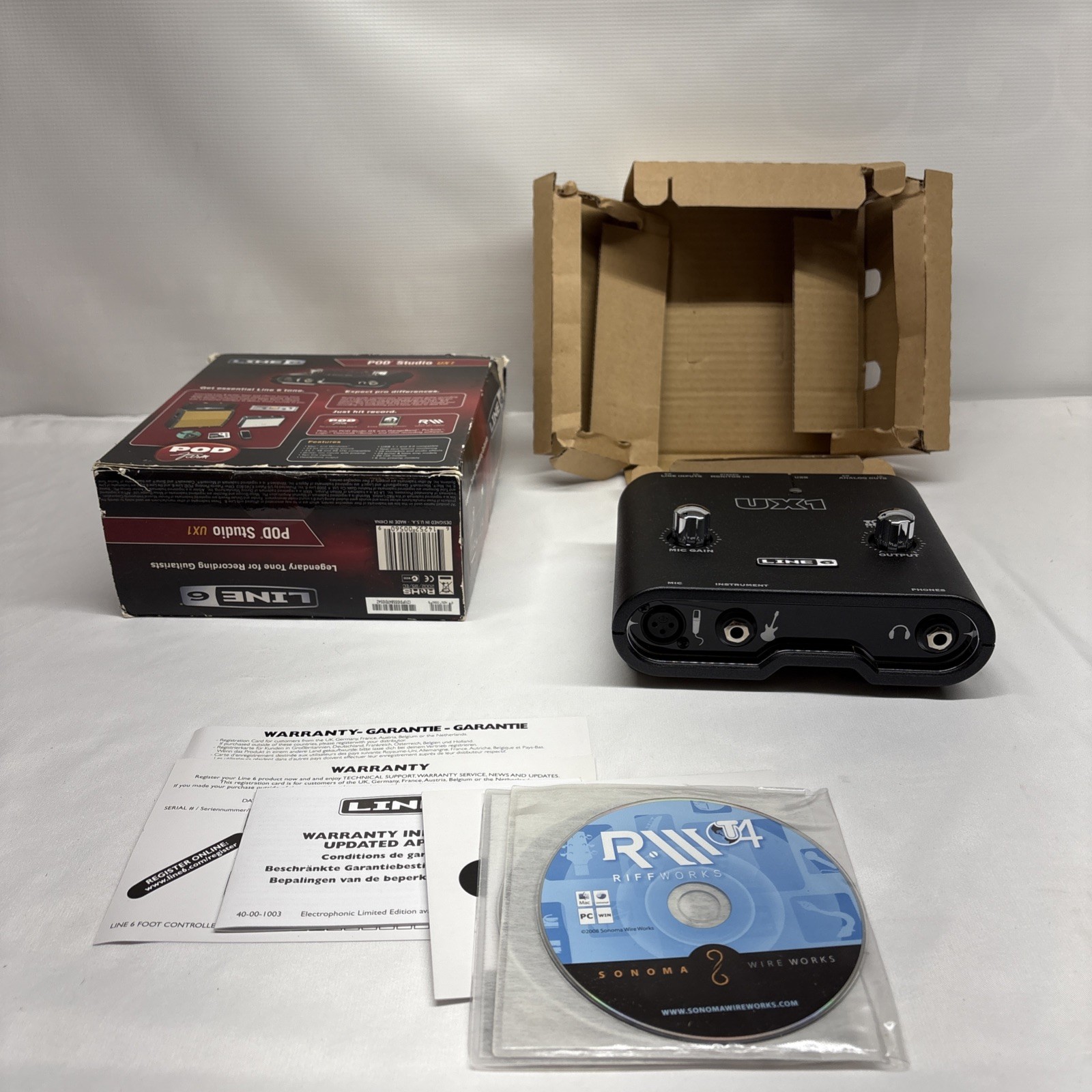 Line 6 TonePort UX1 Digital Recording Interface - used complete open box