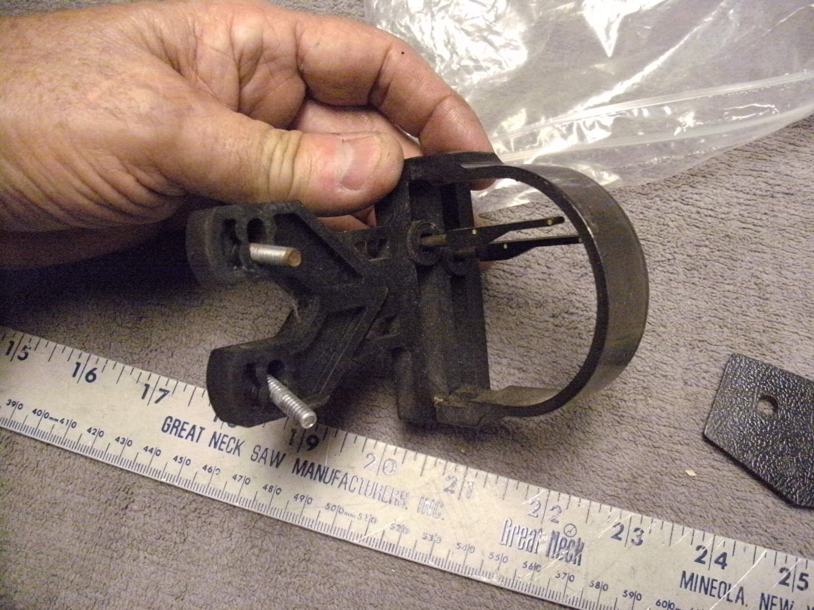 Used Archery Tru-Glo Bow sight with Two Pins, See Pictures
