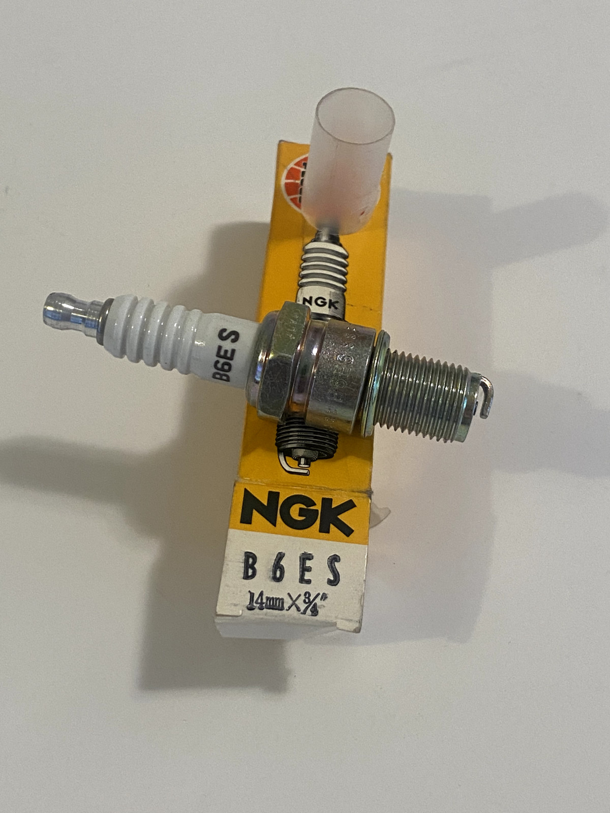 NEW NGK NICKEL SPARK PLUGS 7432 (QTY. 2) B6ES HUSQVARNA YAMAHA DOLMAR HOBART