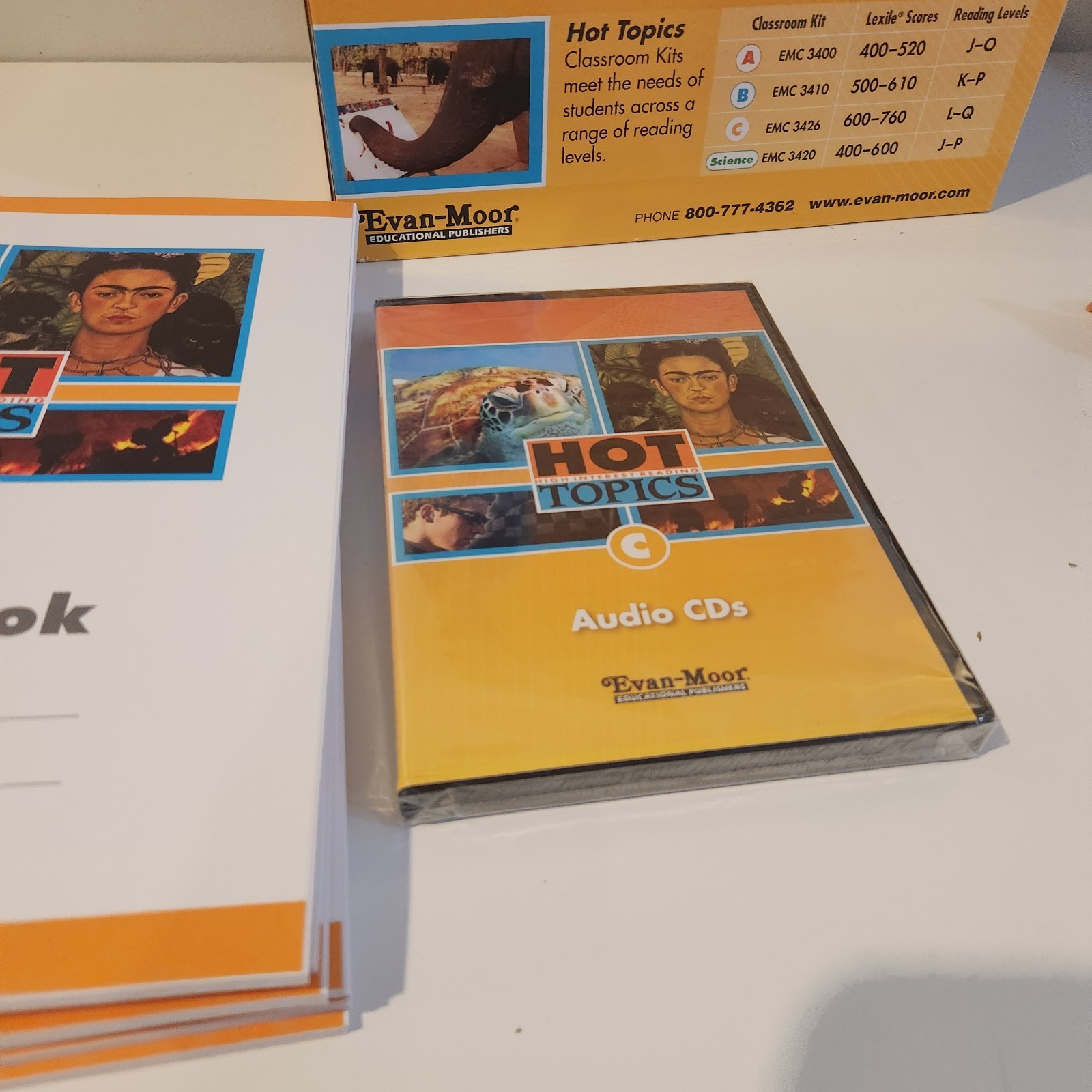 Hot Topics High Interest Reading Classroom Kit C with Teachers Guide and CDs