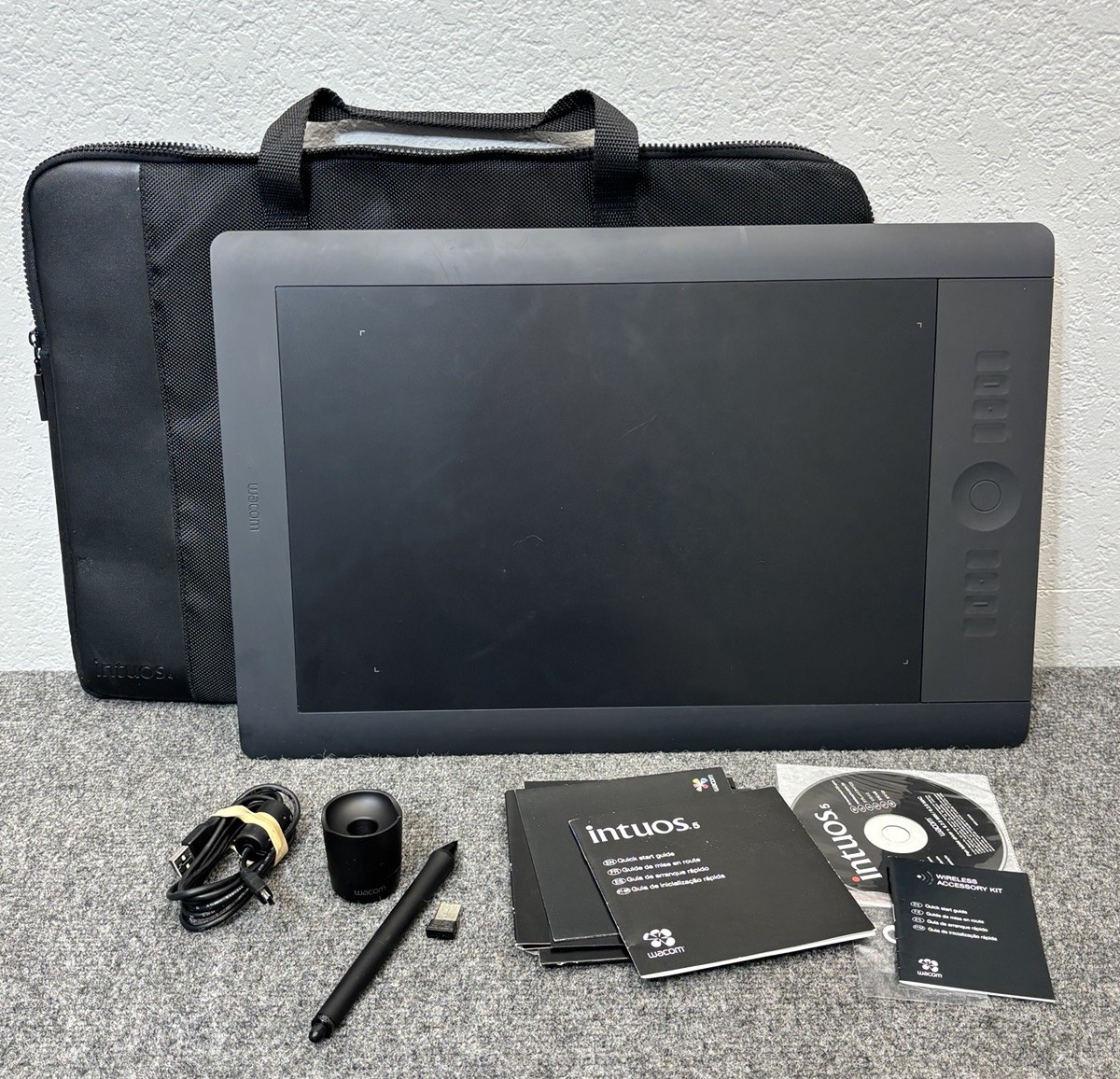 Wacom Intuos 5 Touch Large PTH-850 Graphics Pen Tablet UNTESTED AS-IS