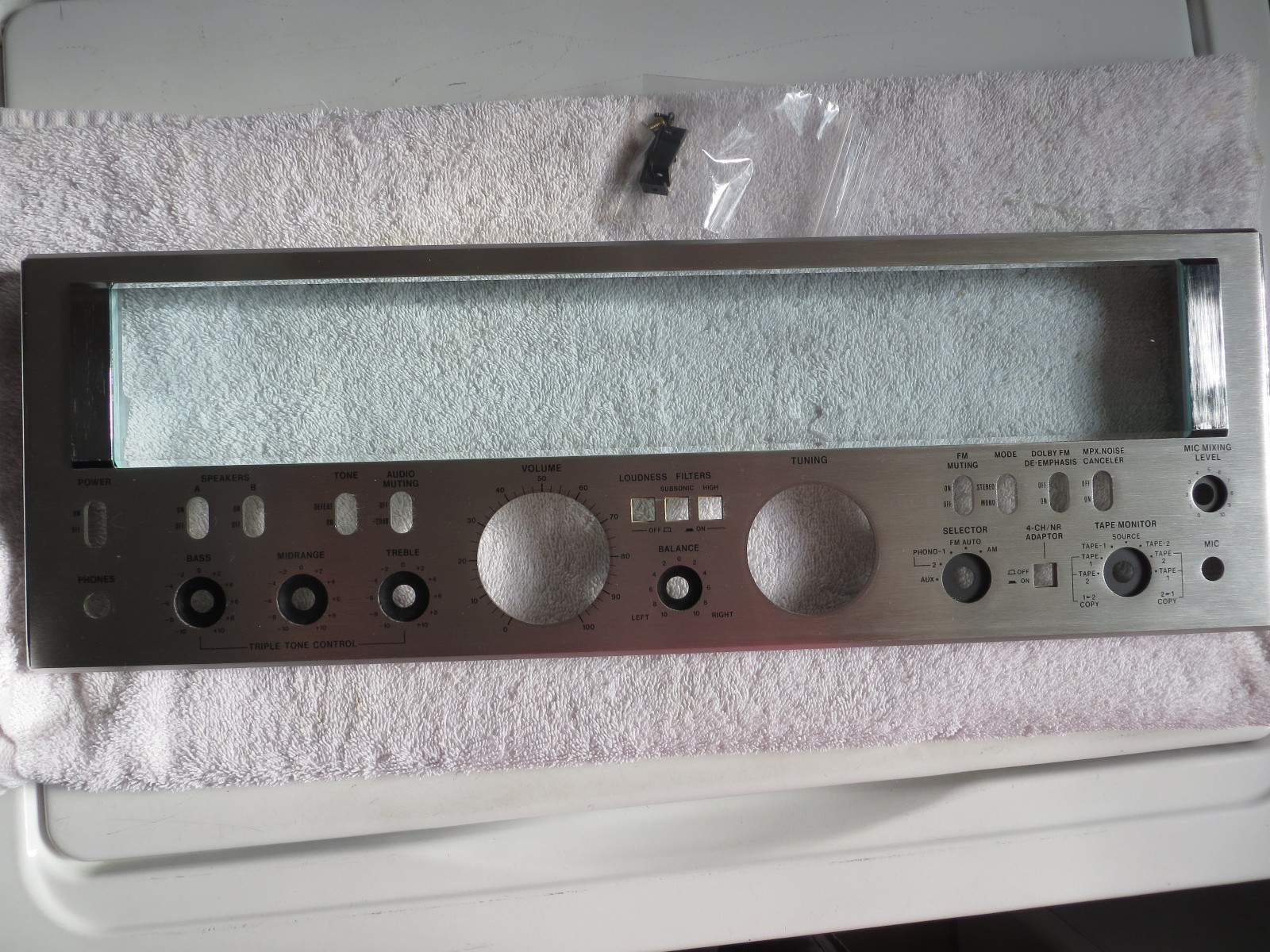 SANSUI G8000 STEREO RECEIVER FACE PLATE AND MOUNTING HARDWARE